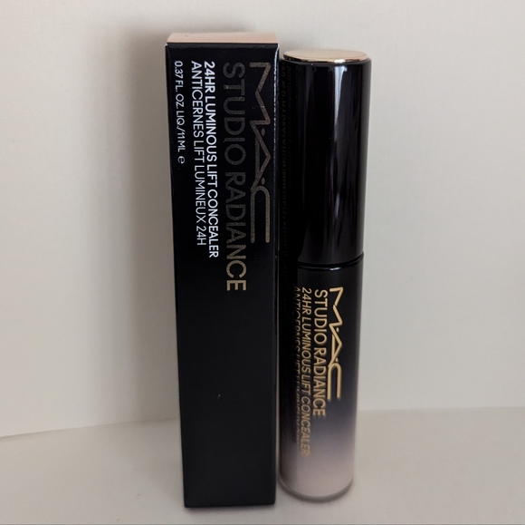 MAC Studio Radiance 24HR Luminous Lift Concealer - NW5 - Picture 1 of 2
